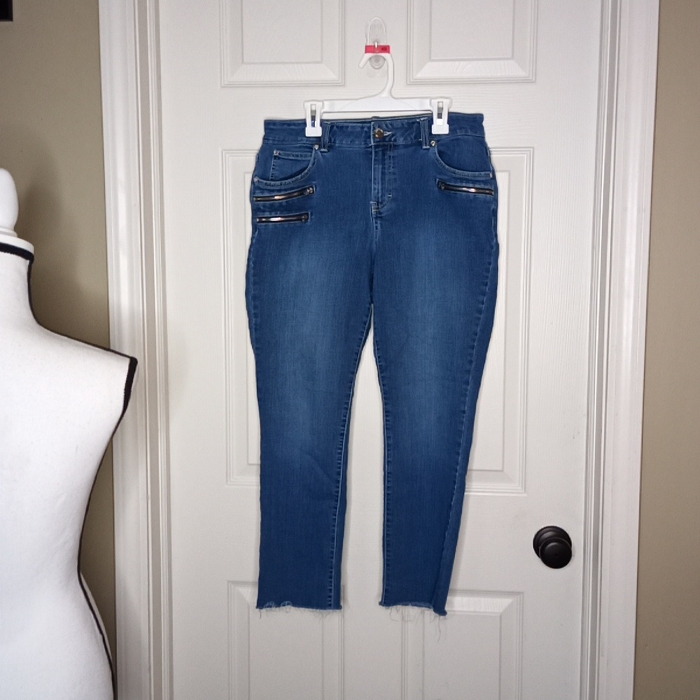 High-Rise Blue Women's Skinny Jeans with Zip Pocket Detail